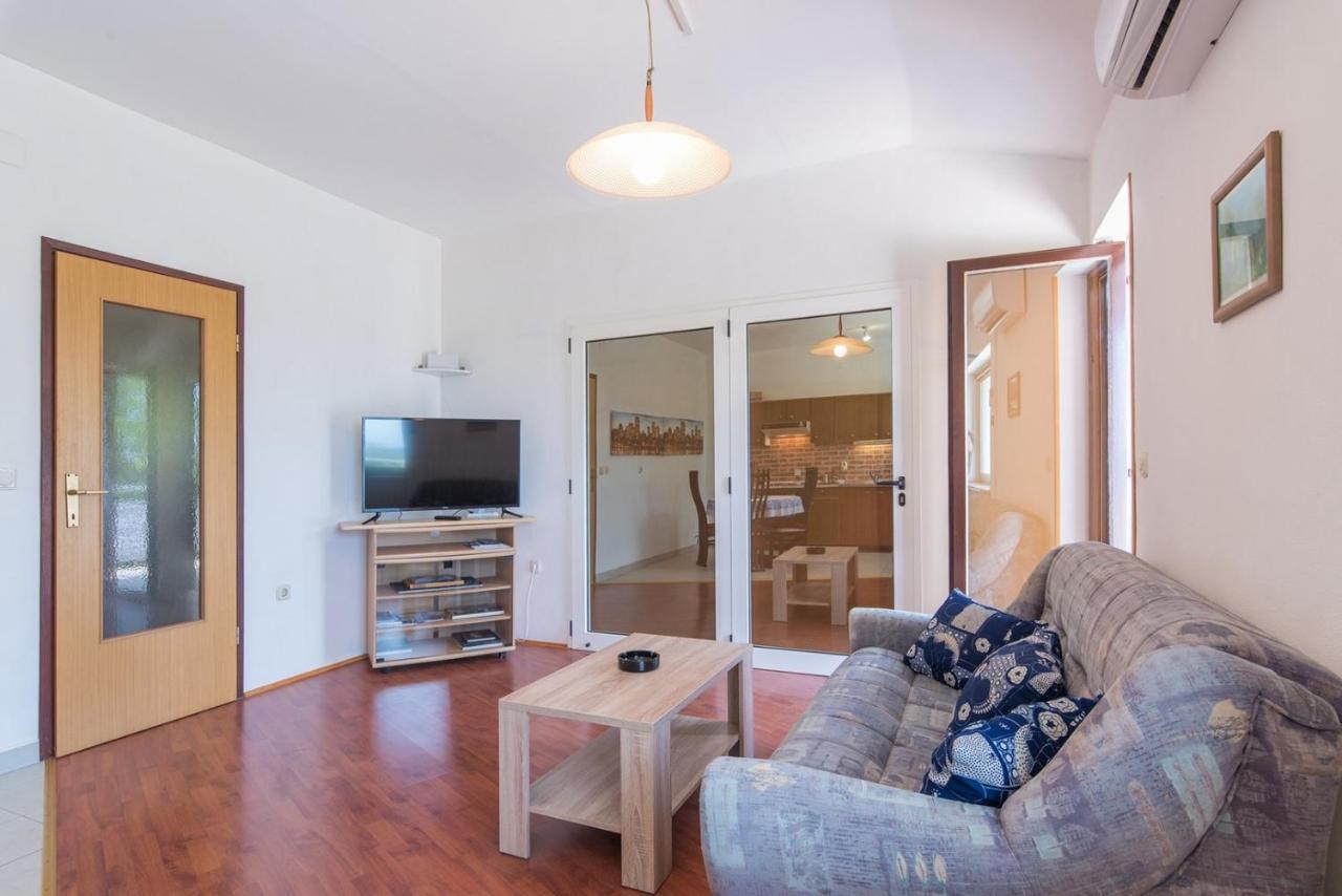 Apartments Kadum 25 Kadumi Eksteriør billede